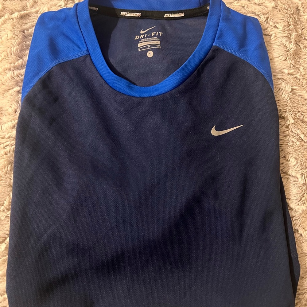 Men’s Nike Dri-Fit shirt